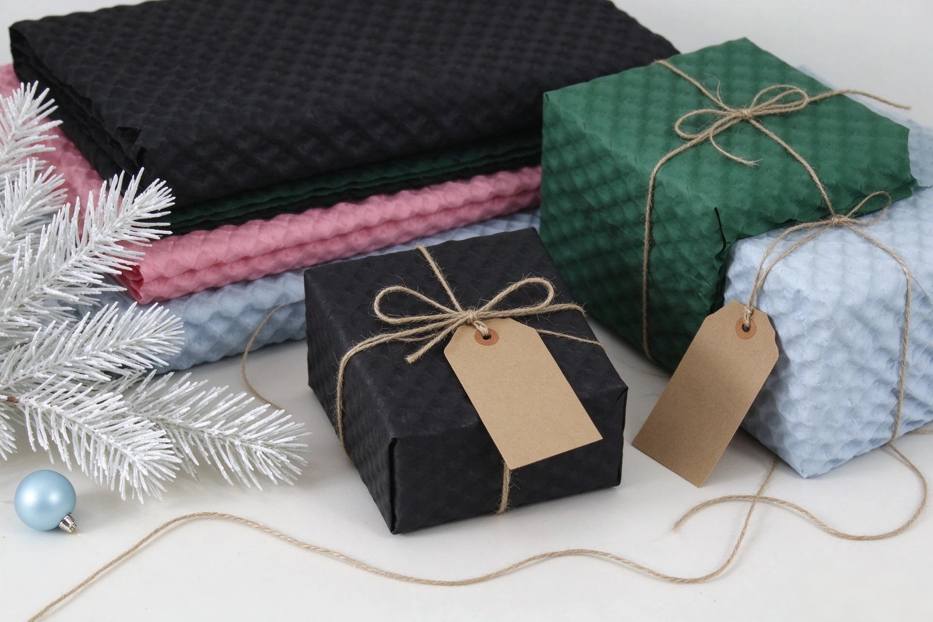 Sustainable Paper Bubble Cushioning Roll